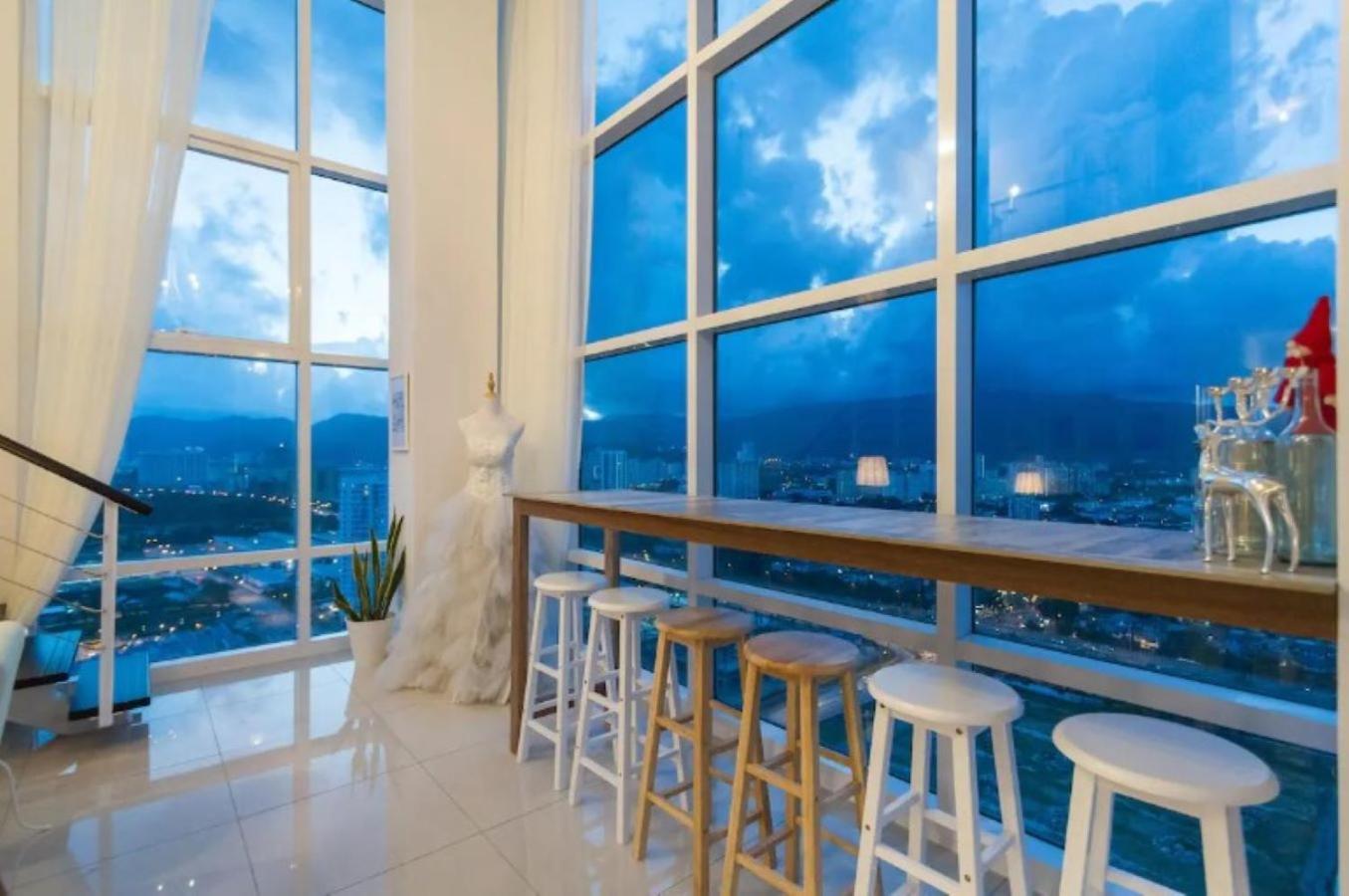 Maritime Suite Holiday Rental II George Town Esterno foto